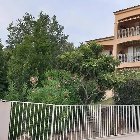 公寓 Les Ecureuils Saint-Raphaël