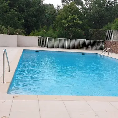 Les Ecureuils Appartement Saint-Raphaël