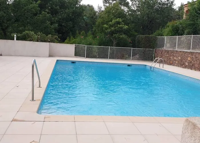 Les Ecureuils Apartment Saint-Raphael (Var)